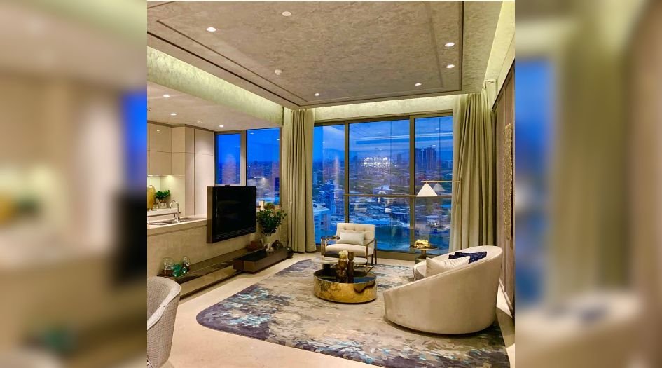 Rustomjee-Crown-Internal-Gallery-Master Bedroom (3)